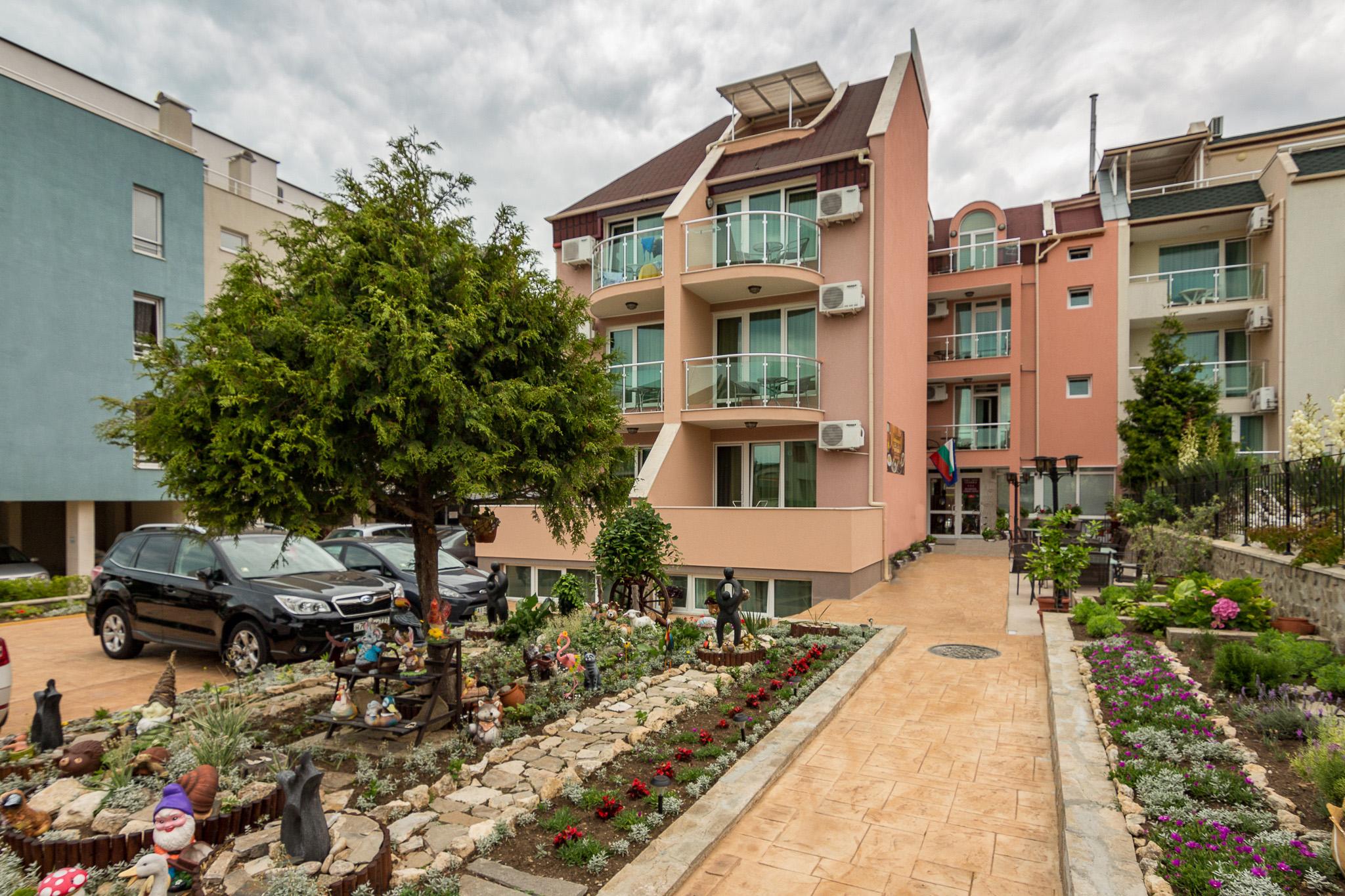 Family Hotel Venera Sveti Vlas Εξωτερικό φωτογραφία