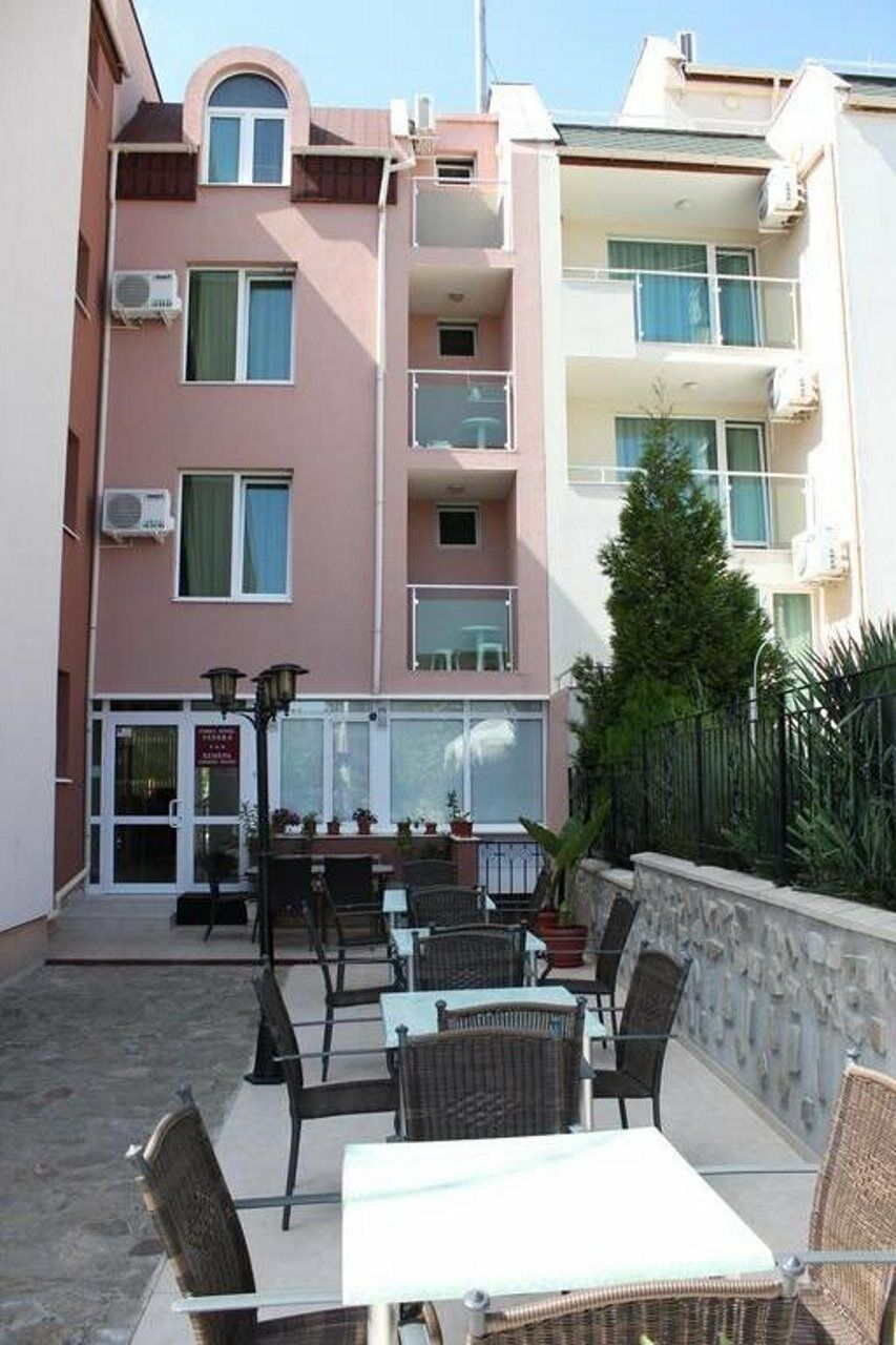 Family Hotel Venera Sveti Vlas Εξωτερικό φωτογραφία