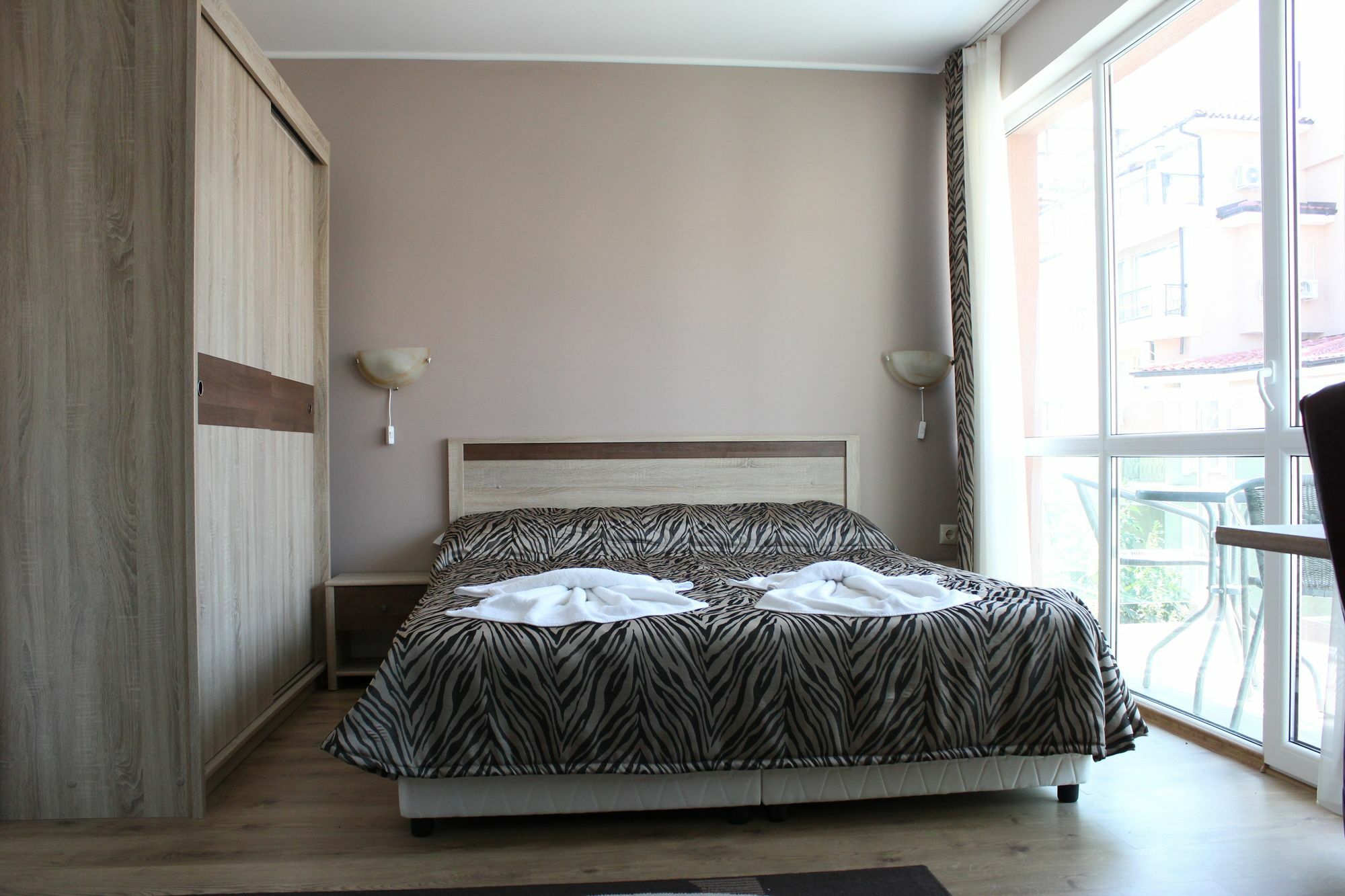 Family Hotel Venera Sveti Vlas Εξωτερικό φωτογραφία
