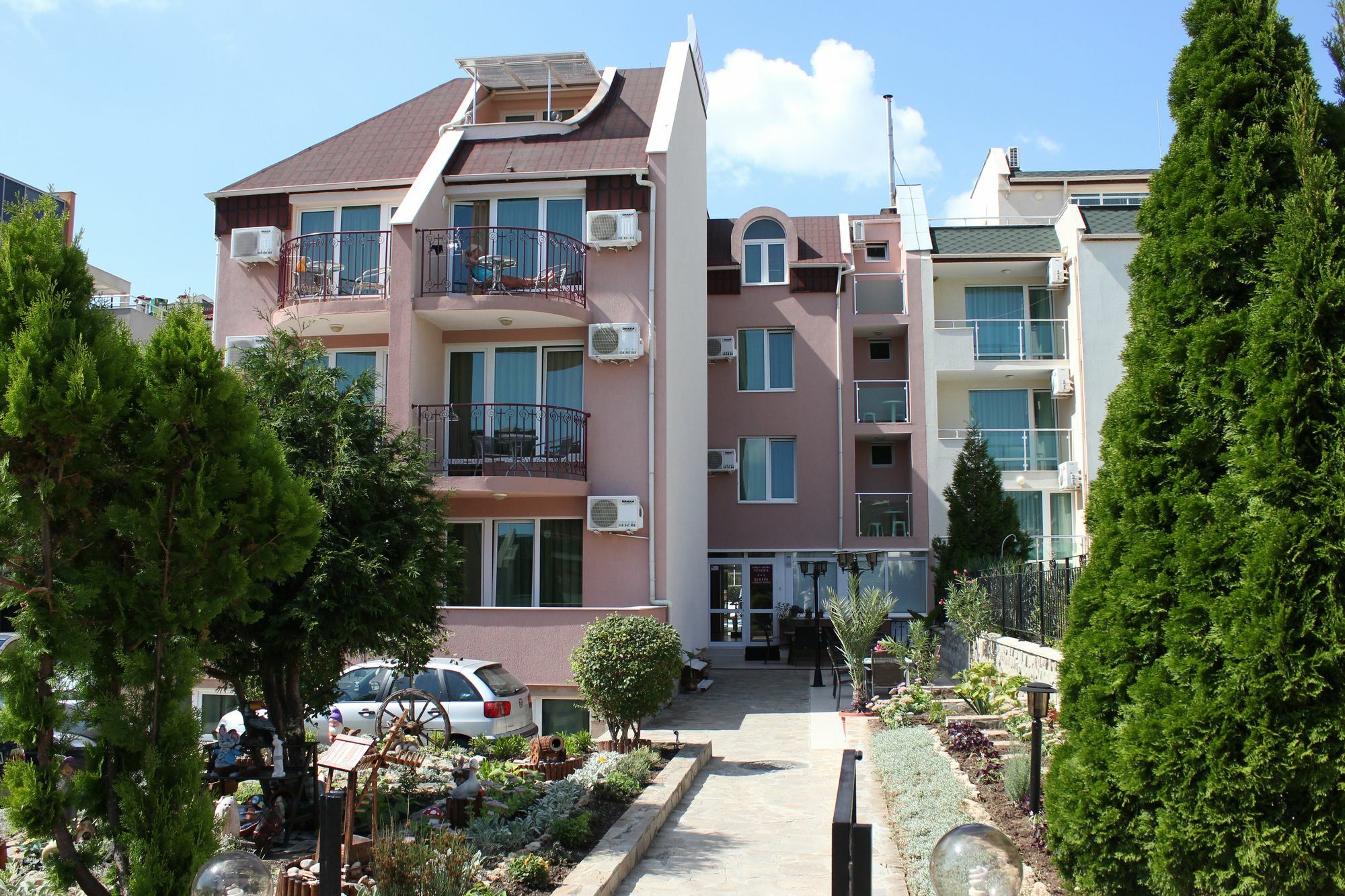 Family Hotel Venera Sveti Vlas Εξωτερικό φωτογραφία
